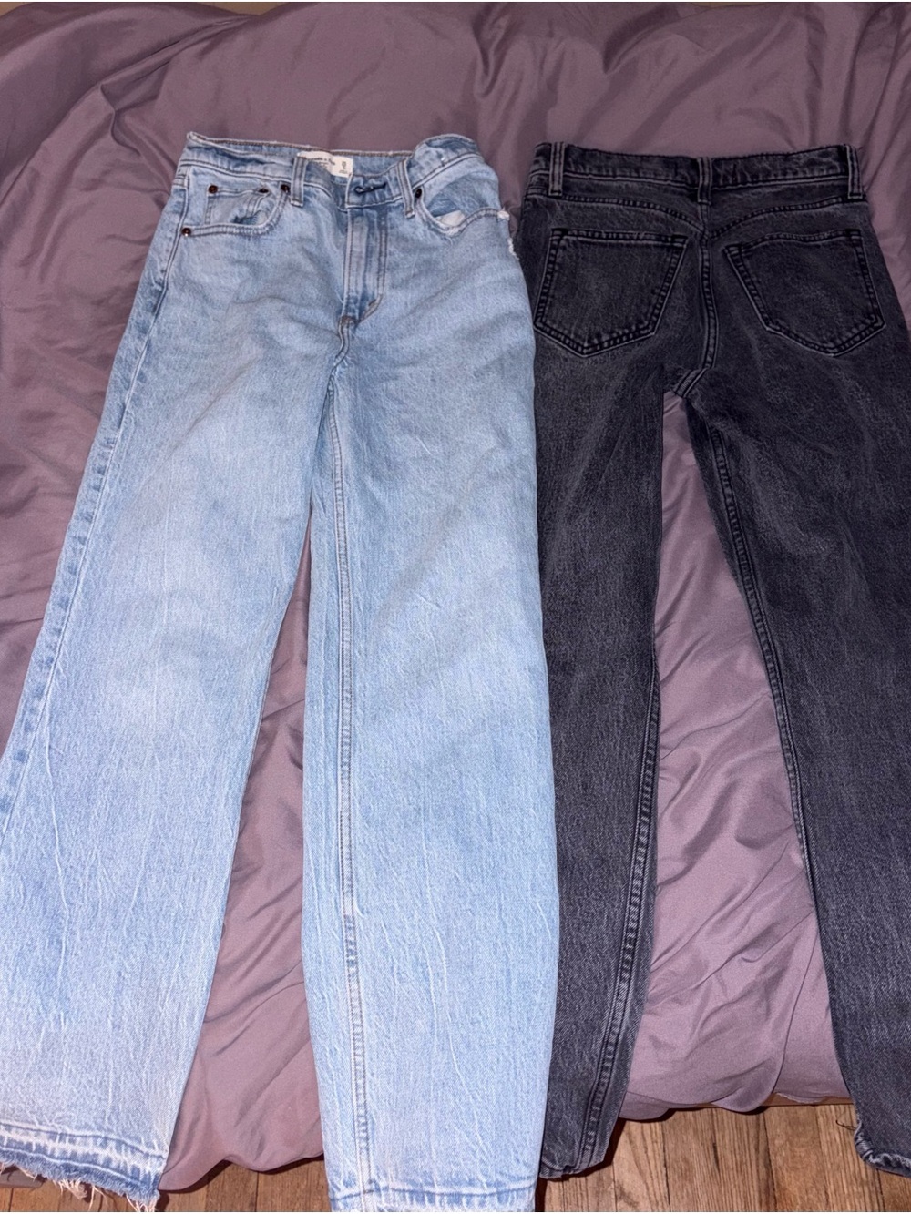 Abercrombie ultra High-Rise 90s Straight Jeans size 25 short